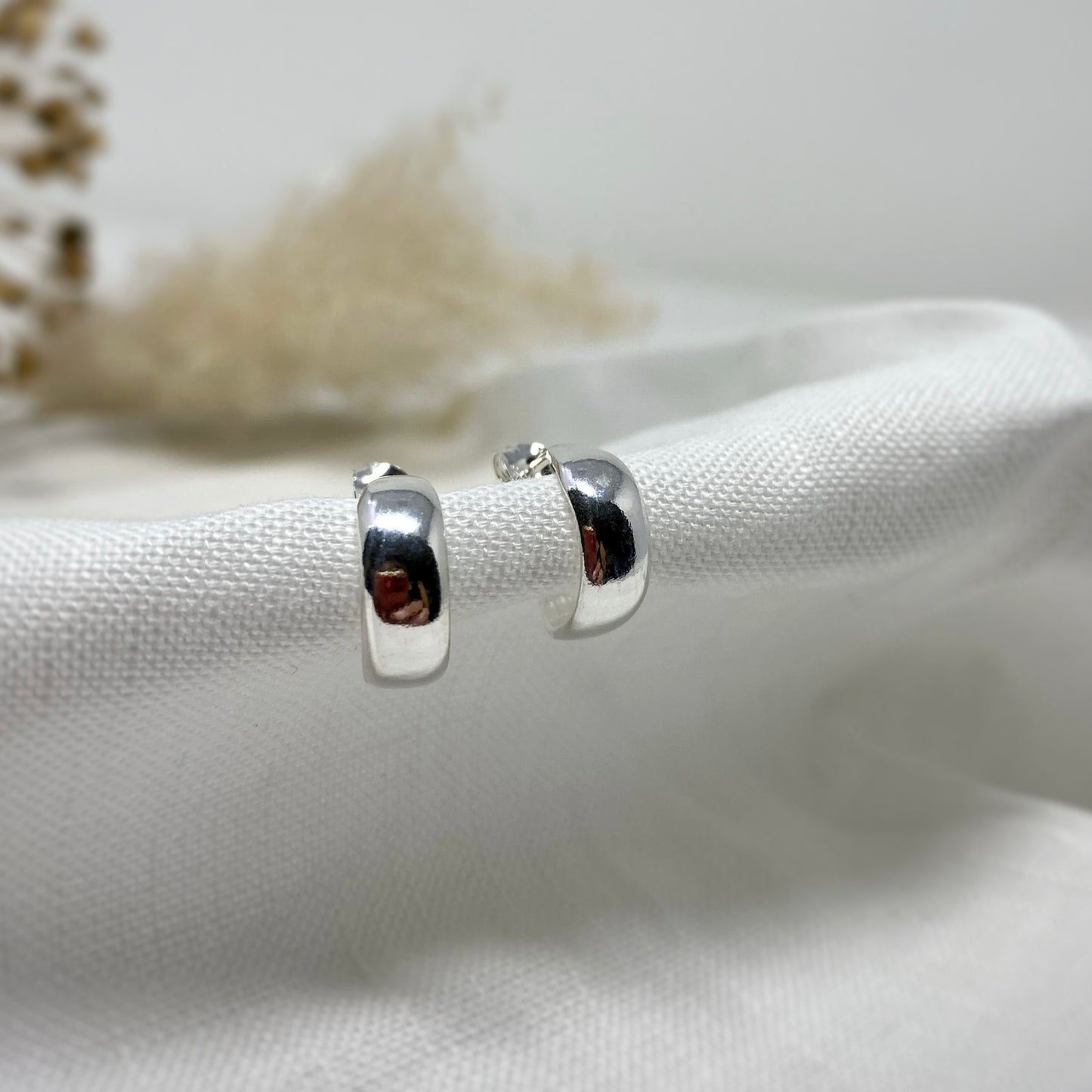 Mona Huggie Hoop Earrings
