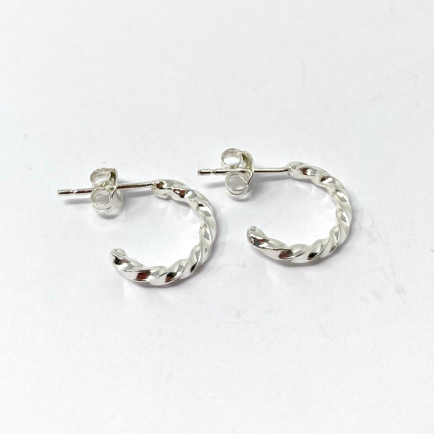 Dainty Twist Hoops - Mini