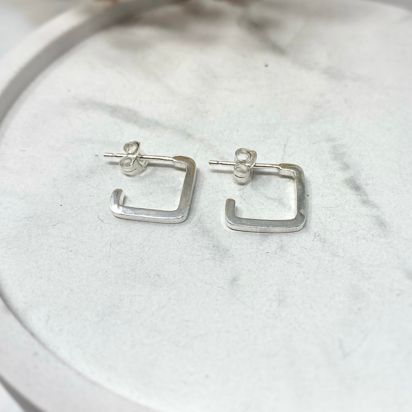Square Deia Hoop Earrings