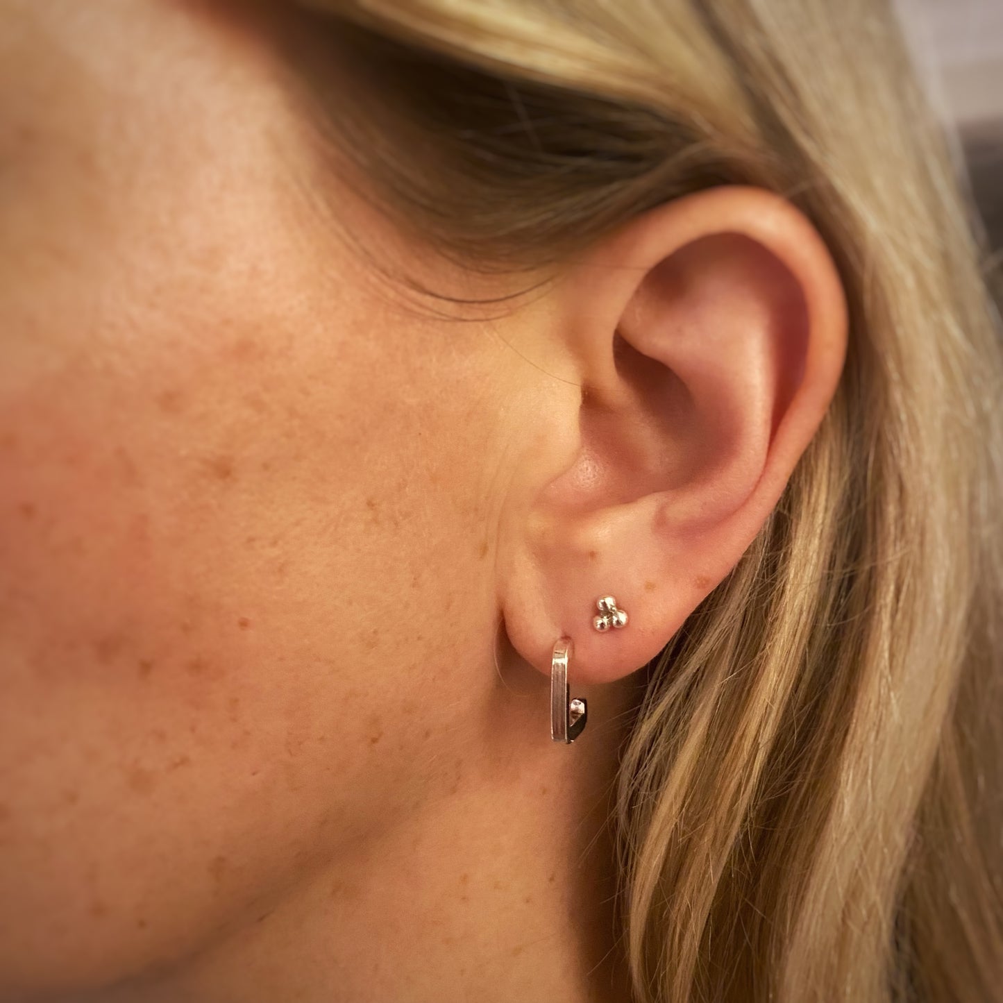 Square Ulla Hoop Earrings