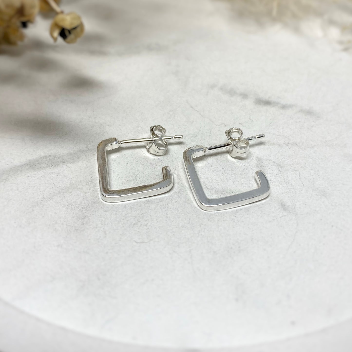 Square Deia Hoop Earrings