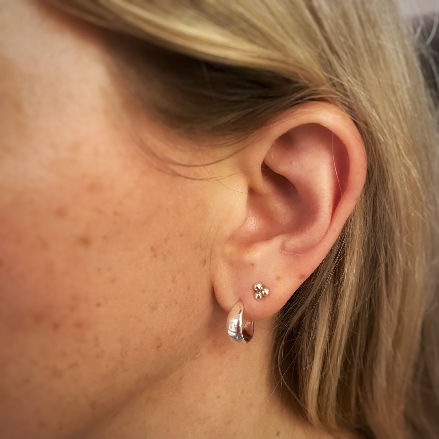 Mona Huggie Hoop Earrings