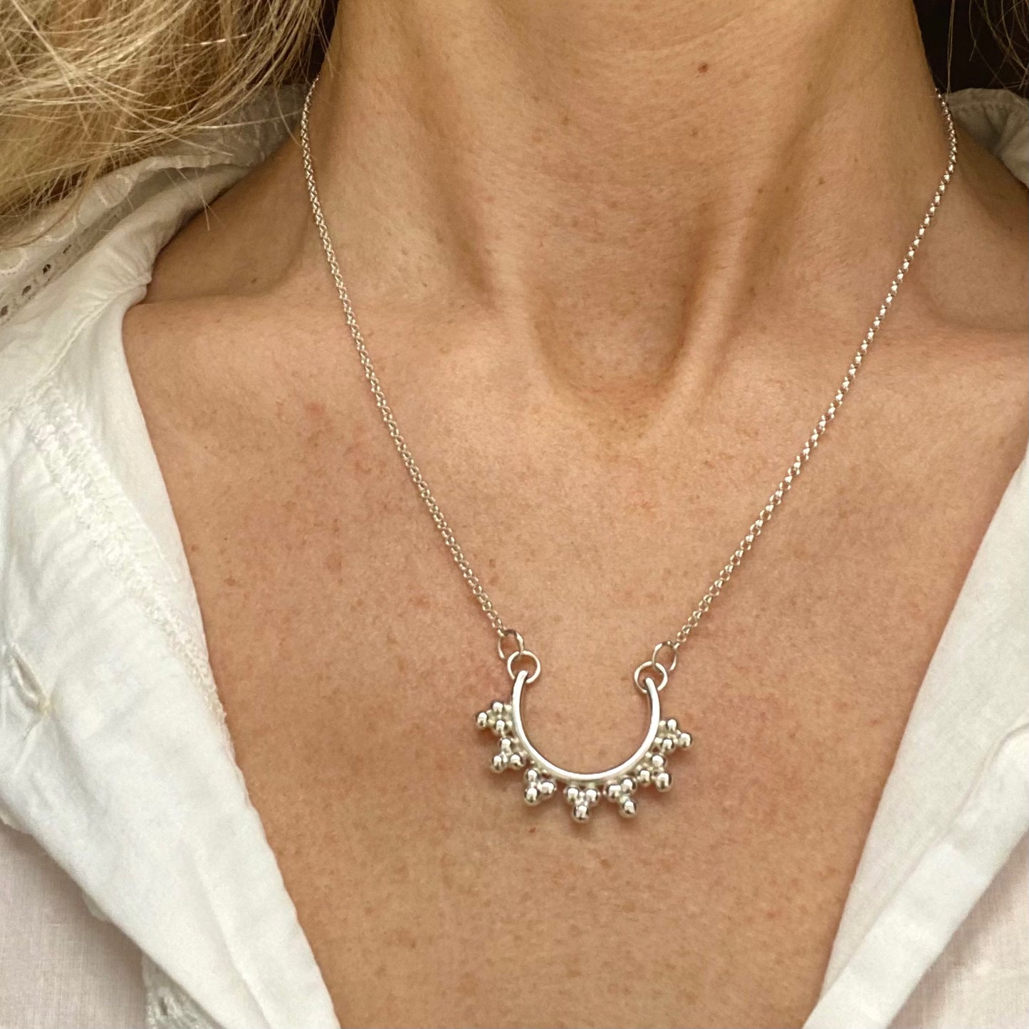 Half Mega Beam Pendant