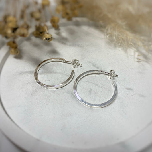 Luna Hoops