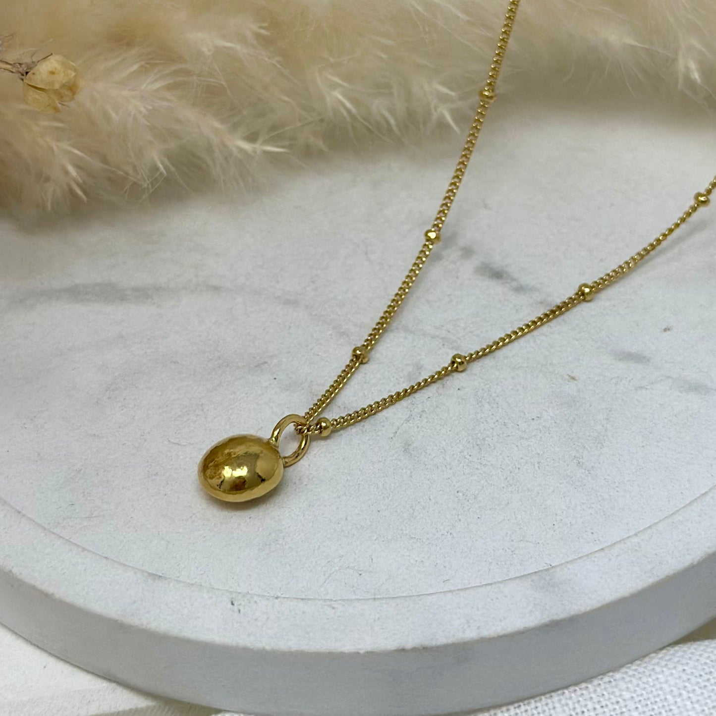 Gold Vermeil Pebble pendant with satellite chain