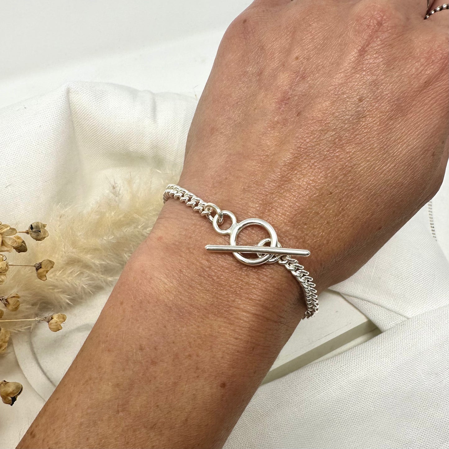 Curb Chain Bracelet with T-Bar Clasp