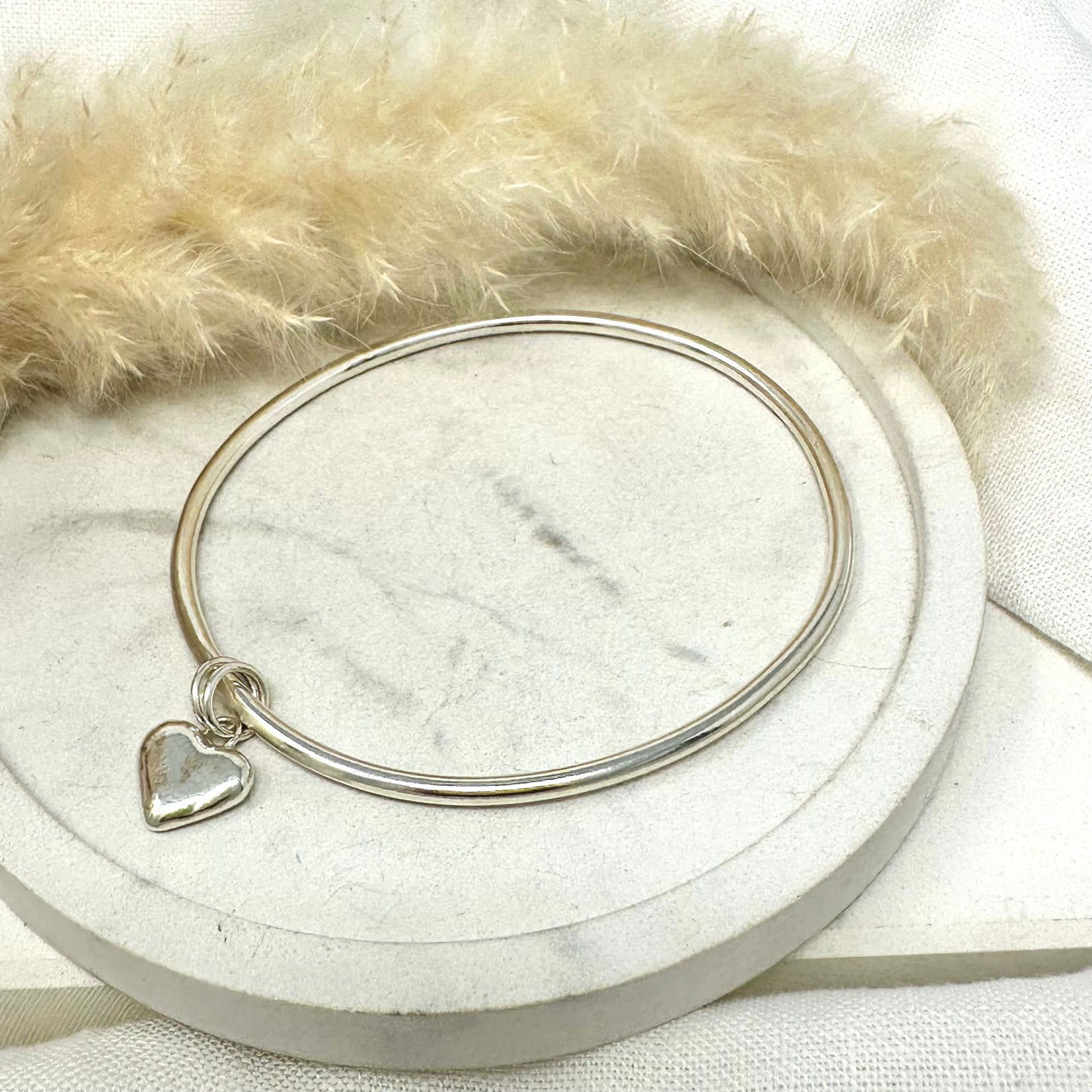You've Got The Love - Heart Charm Bangle