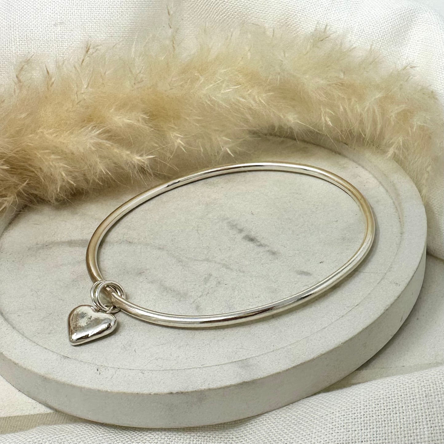 You've Got The Love - Heart Charm Bangle